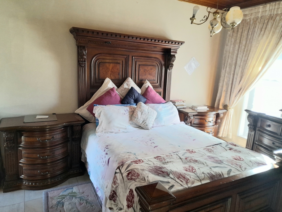 4 Bedroom Property for Sale in Riebeeckstad Free State